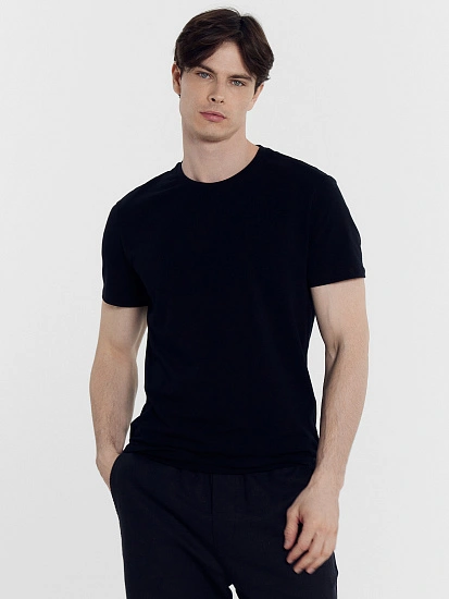 картинка ФУТБОЛКА МУЖСКАЯ от магазина мужской одежды Mark Formelle