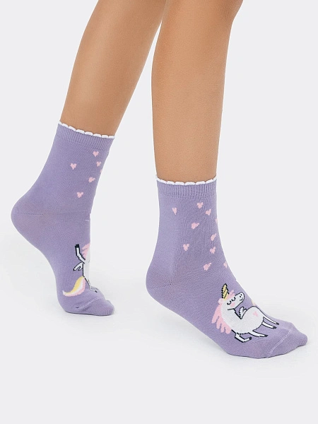 картинка Детские высокие носки лавандового цвета с пикотом на борту от известного бренда одежды для девочек Mark Formelle