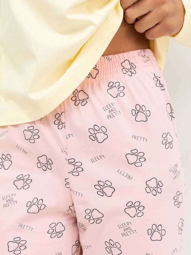 Хлопковый комплект (желтый лонгслив и розовые брюки) с принтами - 5