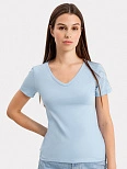 Футболка женская в голубом оттенке