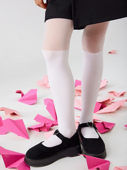 картинка Колготки для девочек белые с имитацией от известного бренда одежды для девочек Mark Formelle