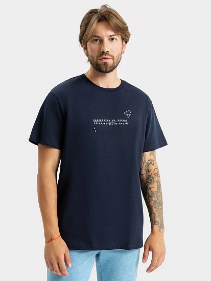 картинка ФУТБОЛКА МУЖСКАЯ от магазина мужской одежды Mark Formelle