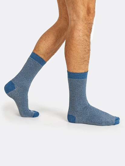 картинка Носки мужские серые с жаккардовым рисунком в виде елочки от магазина мужской одежды Mark Formelle