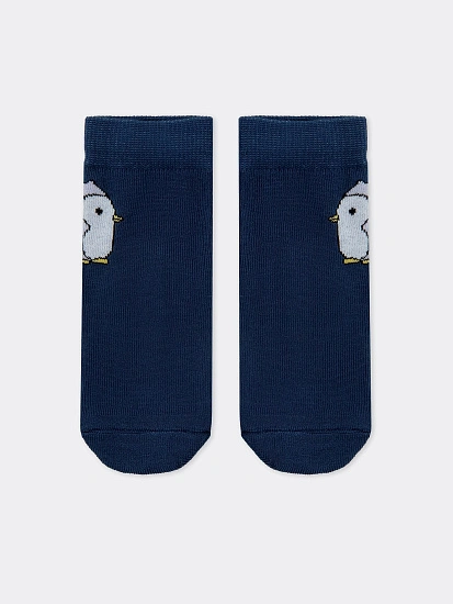 картинка Носки детские синие с плюшевым следом и рисунком в виде пингвинчика от известного бренда одежды для девочек Mark Formelle