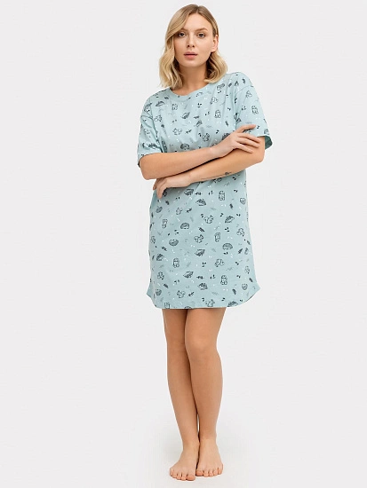 картинка Сорочка ночная женская в мятном цвете с принтом "лесные зверюшки" от магазина стильной одежды Mark Formelle