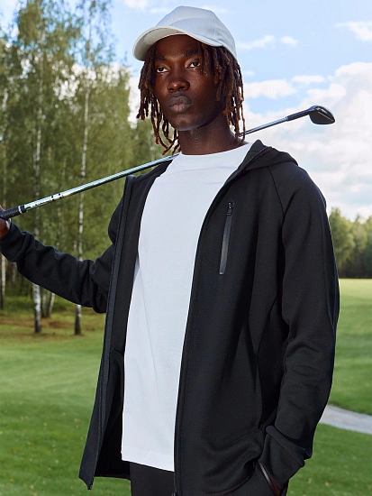 картинка Толстовка мужская в черном цвете от магазина мужской одежды Mark Formelle