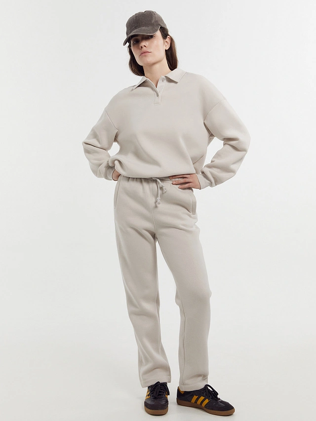 Брюки женские в бежевом цвете - 7