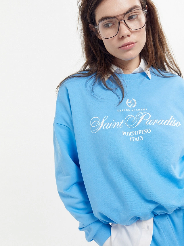 Свитшот женский лазурно-голубой с печатью - 7