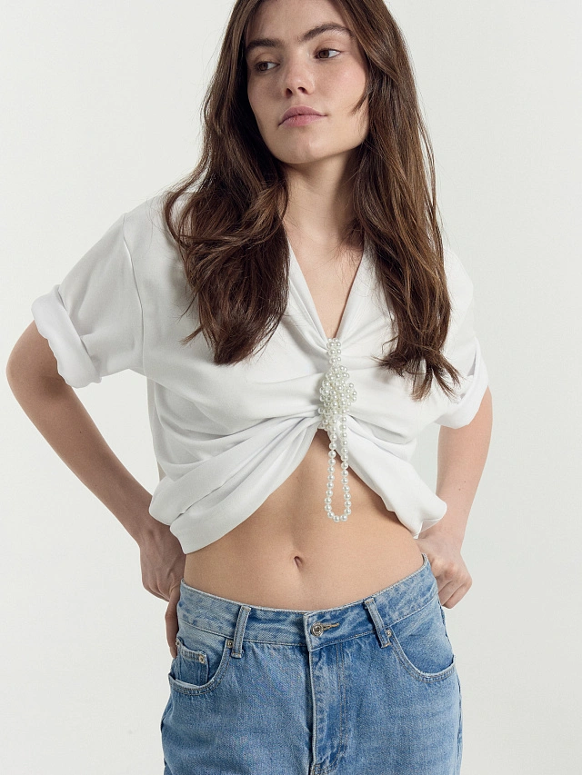 Футболка женская в белом цвете - 6