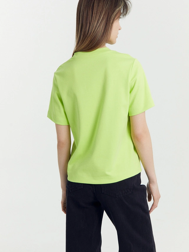 Футболка женская в ярко-салатовом цвете - 3
