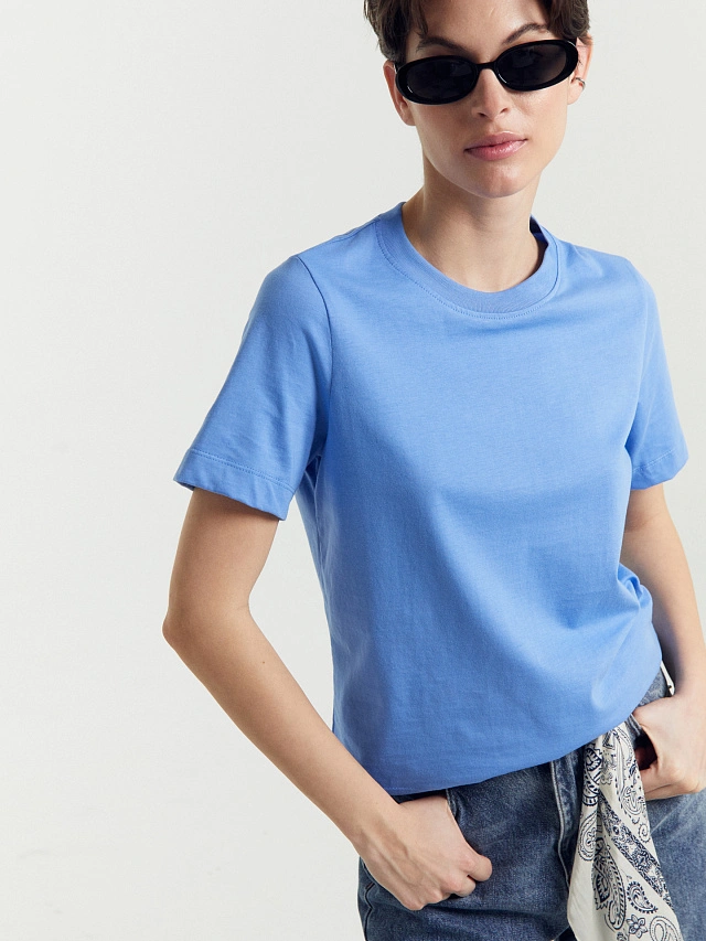 Футболка женская в синем цвете - 8