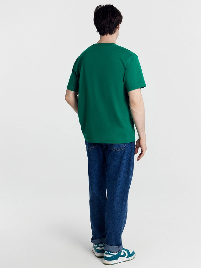 Футболка мужская в изумрудно-зеленом цвете - 4