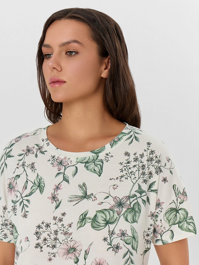 Сорочка ночная женская светло-молочная с цветами - 4