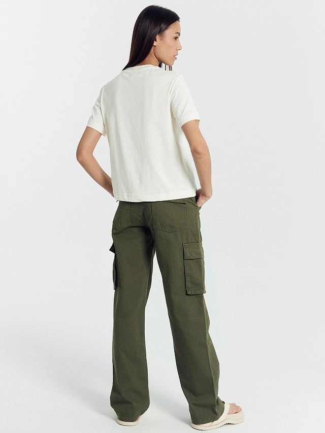 Футболка женская в белом цвете - 4