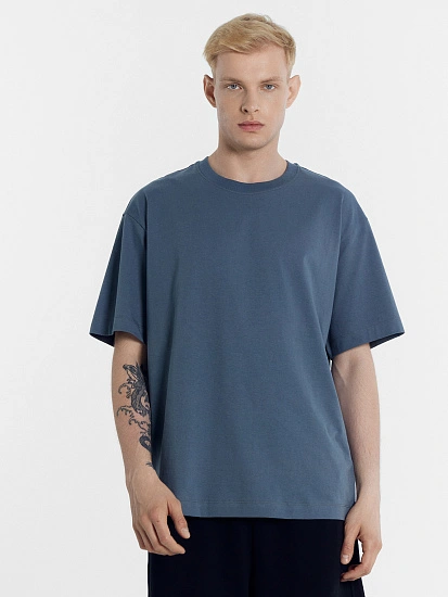 картинка Футболка мужская в серо-синем цвете от магазина мужской одежды Mark Formelle
