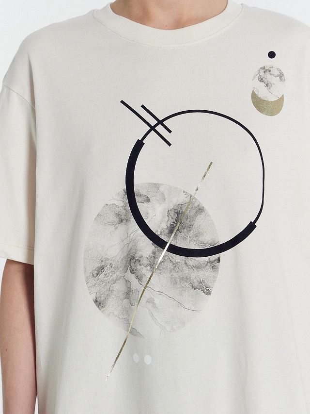 Футболка женская белая с печатью - 4