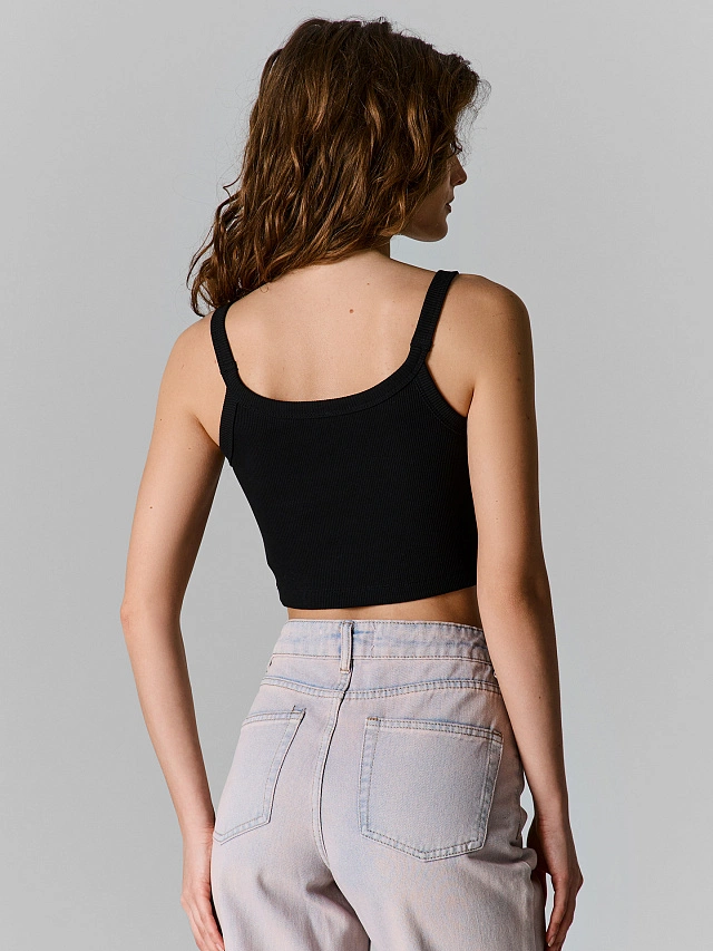 Топ женский в черном цвете - 3