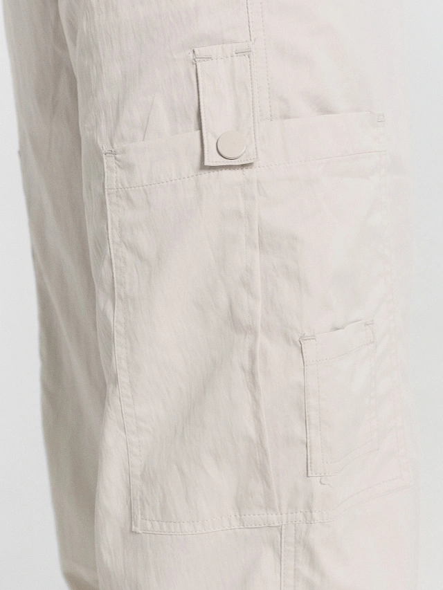 Брюки женские в бежевом цвете - 8