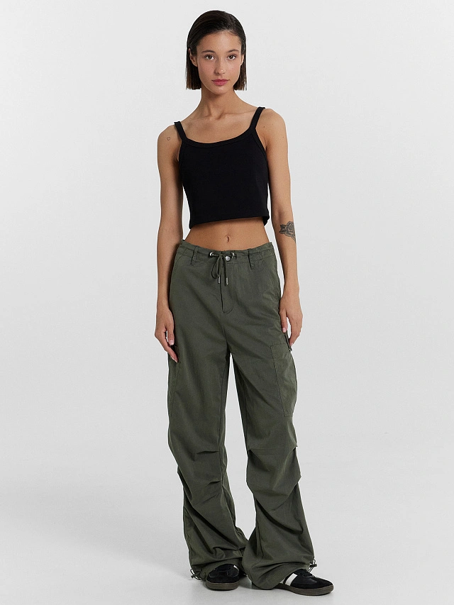 Брюки женские в цвете темный хаки - 3