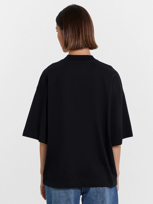 Футболка женская черная с печатью - 8