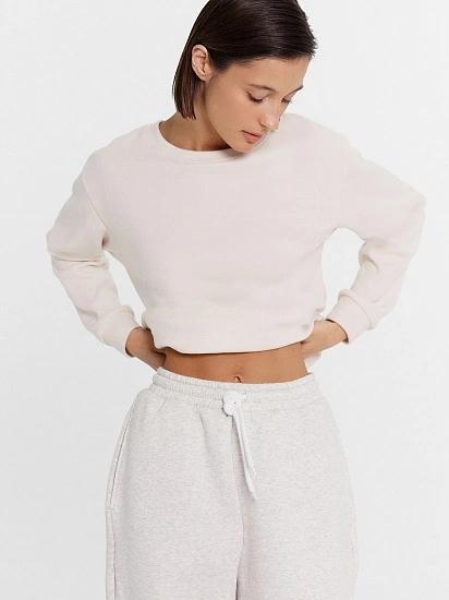 картинка Джемпер женский домашний в бежевом цвете  от магазина стильной одежды Mark Formelle