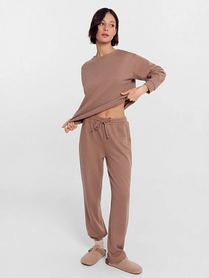 картинка Брюки женские в коричневом цвете  от магазина стильной одежды Mark Formelle