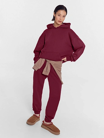 Комплект женский (худи, брюки) в винно-красном цвете