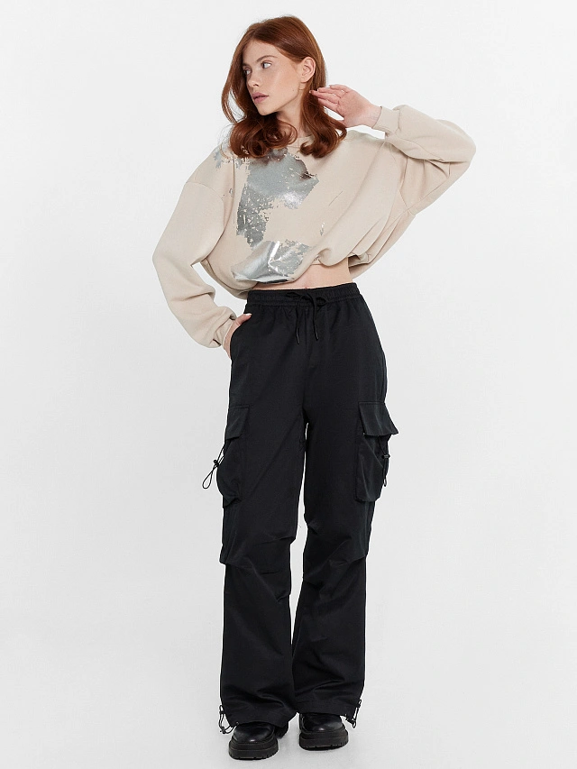 Брюки женские в черном цвете - 9