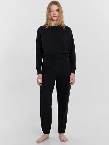 Комплект женский (свитшот, брюки) в угольно-сером цвете