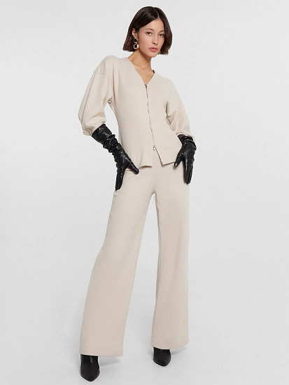 картинка БРЮКИ ЖЕНСКИЕ БЕЖЕВЫЕ от магазина стильной одежды Mark Formelle