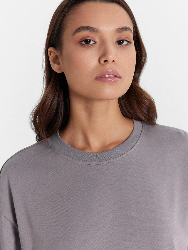 Футболка женская серая оверсайз - 4