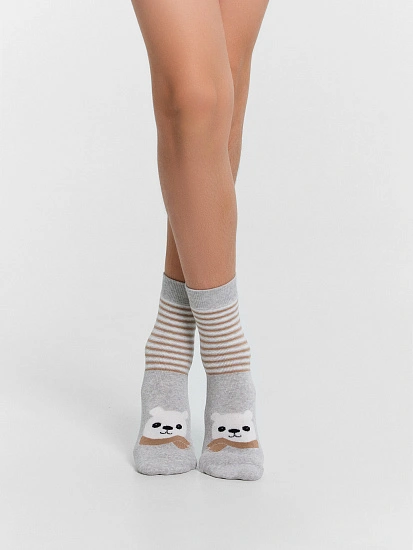 картинка Носки детские серые с полосками и медвежонком от известного бренда одежды для девочек Mark Formelle