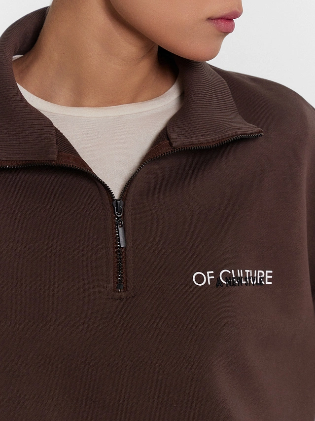 Толстовка женская коричневая с надписью "a new style of culture" - 5