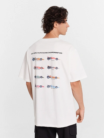 картинка Футболка мужская белая с принтом и надписью "21 world chanpionship" от магазина мужской одежды Mark Formelle