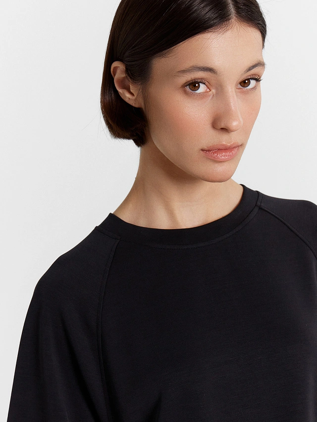 Футболка женская черная оверсайз - 4