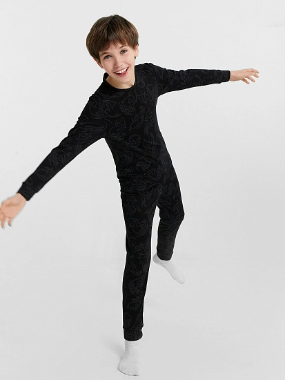 картинка Комплект домашний для мальчиков черный с принтом "драконы" от магазина одежды для мальчиков от бренда Mark Formelle