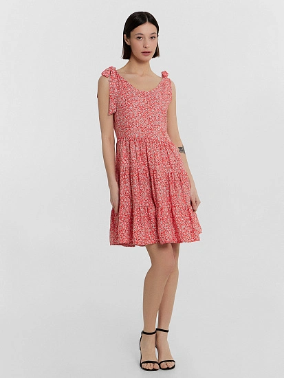 картинка Сарафан женский с цветочным принтом от магазина стильной одежды Mark Formelle