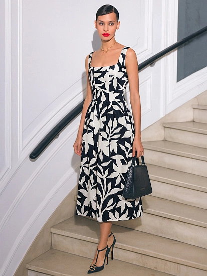 картинка Сарафан женский с цветочным принтом от магазина стильной одежды Mark Formelle