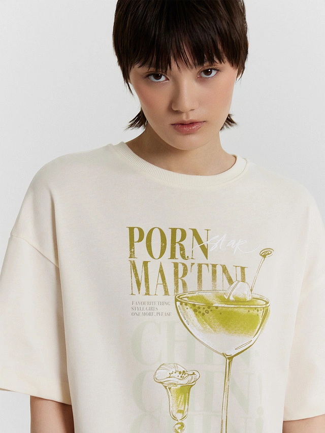 Футболка женская бежевая с принтом "Martini" - 5