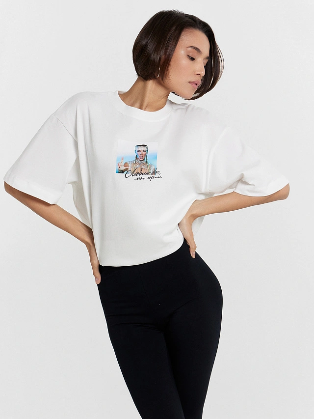 Футболка женская белая с принтом и надписью "Люблю вас, мои хорошие" - 5