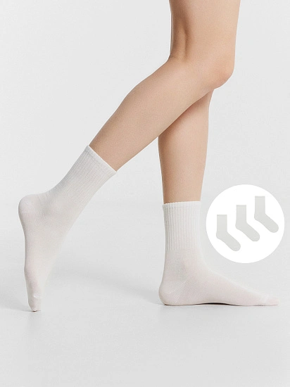 картинка Носки детские белые в наборе, 3 пары от известного бренда одежды для девочек Mark Formelle