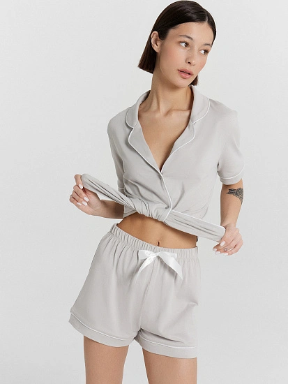 картинка Комплект домашний женский серый  от магазина стильной одежды Mark Formelle