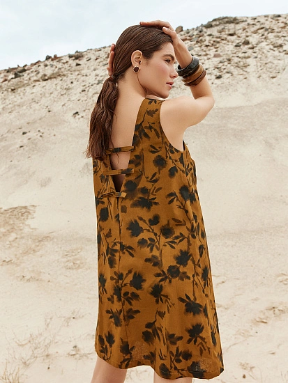 картинка Платье женское хаки с цветочным принтом короткое льняное от магазина стильной одежды Mark Formelle