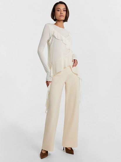 картинка Брюки женские кремовые от магазина стильной одежды Mark Formelle