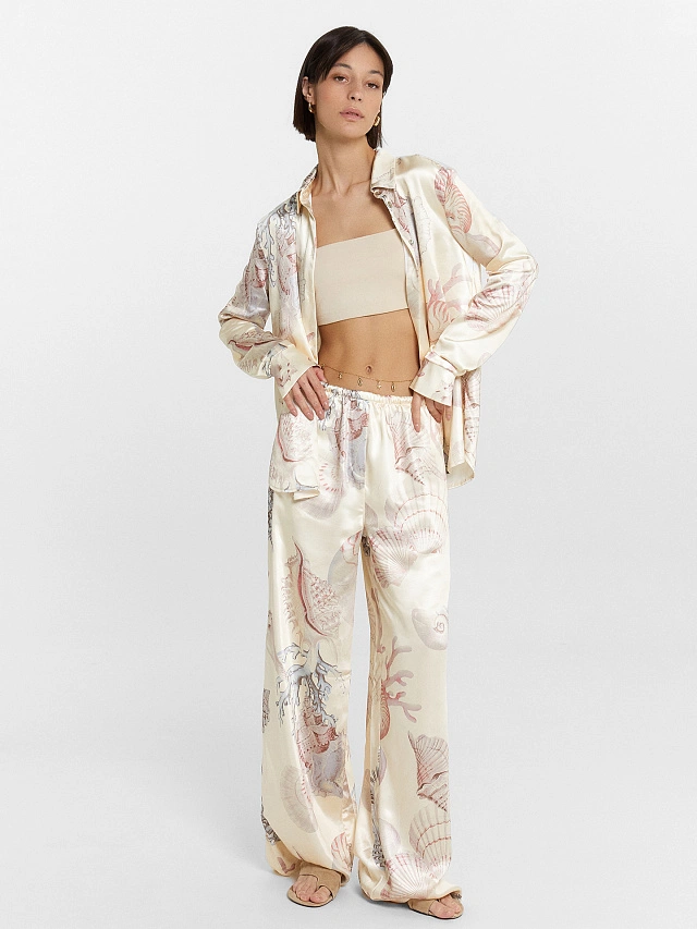 Брюки женские бежевые с принтом "ракушки" - 5