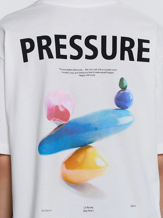 Футболка женская белая с принтом "Pressure" - 5