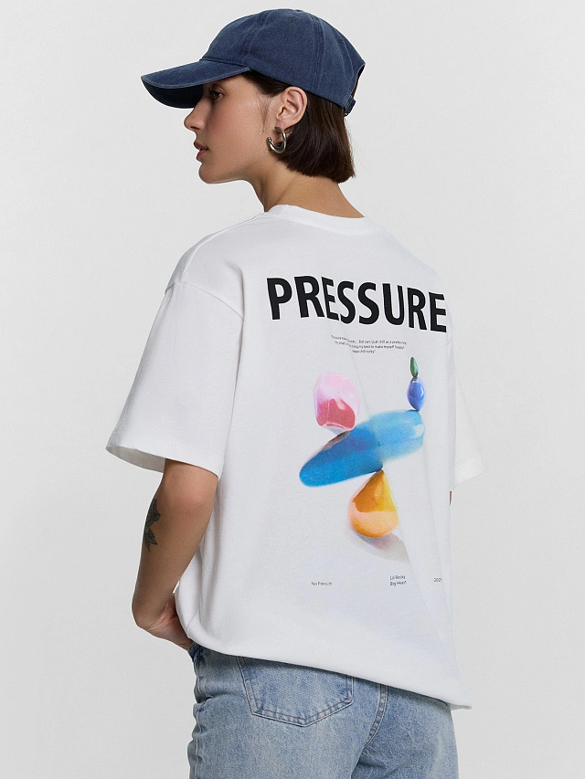 Футболка женская белая с принтом "Pressure" - 6
