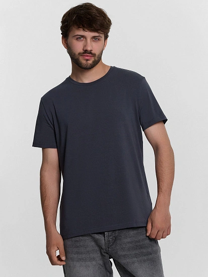 картинка Футболка мужская серая  от магазина мужской одежды Mark Formelle