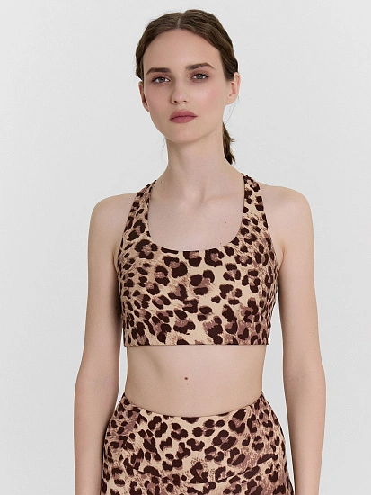 картинка ТОП ЖЕНСКИЙ СПОРТИВНЫЙ от магазина стильной одежды Mark Formelle