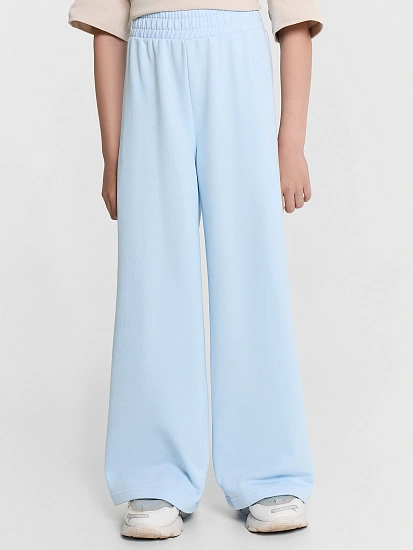 картинка Брюки для девочек голубые  от известного бренда одежды для девочек Mark Formelle